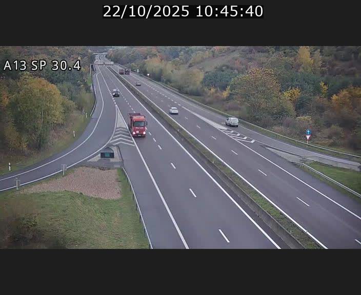 Traffic live webcam Luxembourg Altwies - A13 direction Luxembourg-ville - BK 30.4