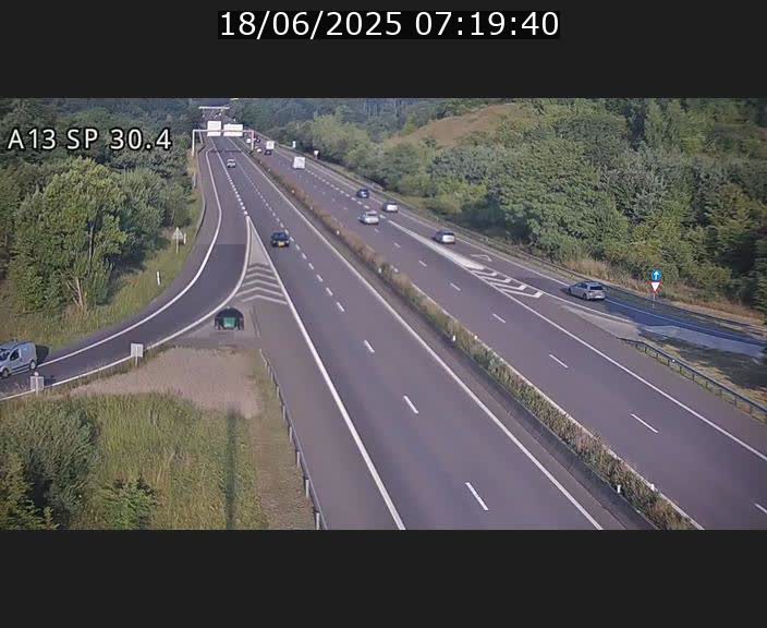 <h2>Traffic live webcam Luxembourg Altwies - A13 direction Luxembourg-ville - BK 30.4</h2>