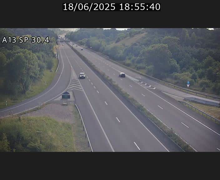 <h2>Traffic live webcam Luxembourg Altwies - A13 direction Luxembourg-ville - BK 30.4</h2>