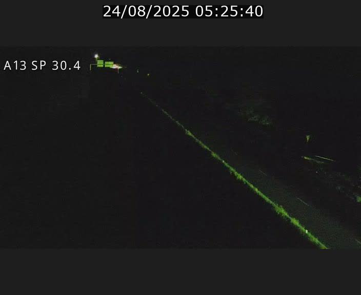 <h2>Traffic live webcam Luxembourg Altwies - A13 direction Luxembourg-ville - BK 30.4</h2>