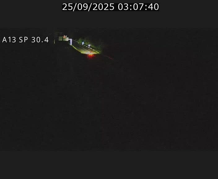 <h2>Traffic live webcam Luxembourg Altwies - A13 direction Luxembourg-ville - BK 30.4</h2>