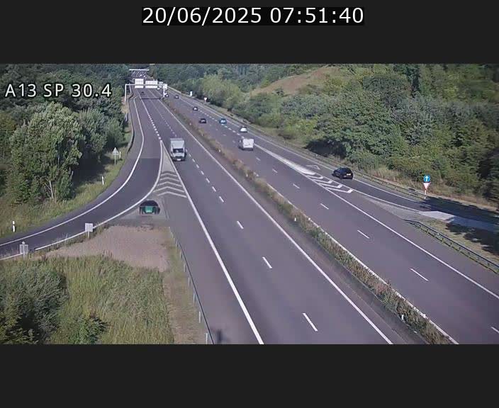 <h2>Traffic live webcam Luxembourg Altwies - A13 direction Luxembourg-ville - BK 30.4</h2>