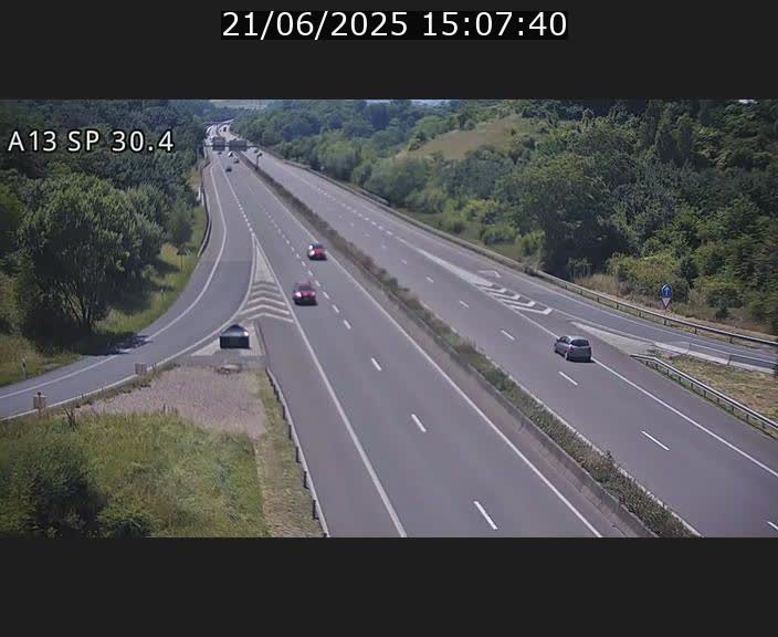 <h2>Traffic live webcam Luxembourg Altwies - A13 direction Luxembourg-ville - BK 30.4</h2>