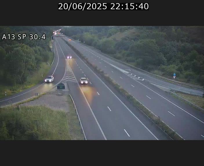 <h2>Traffic live webcam Luxembourg Altwies - A13 direction Luxembourg-ville - BK 30.4</h2>