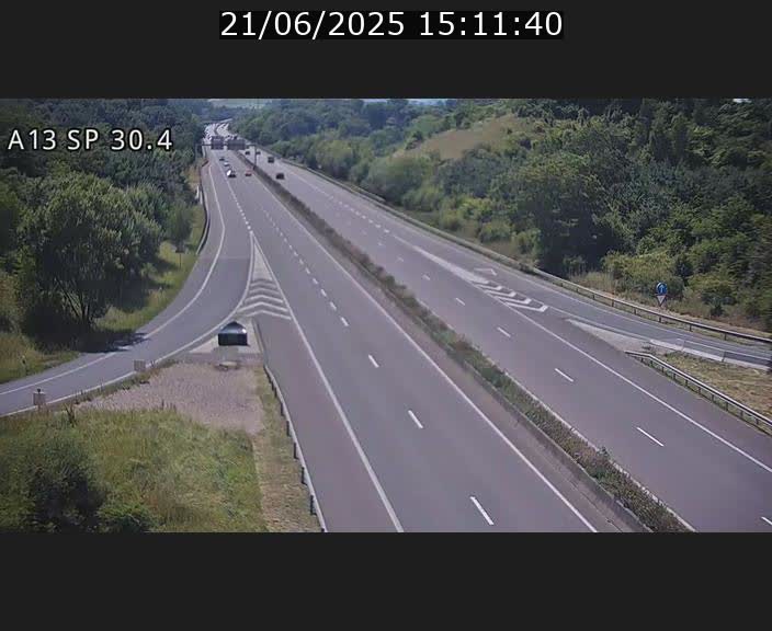<h2>Traffic live webcam Luxembourg Altwies - A13 direction Luxembourg-ville - BK 30.4</h2>