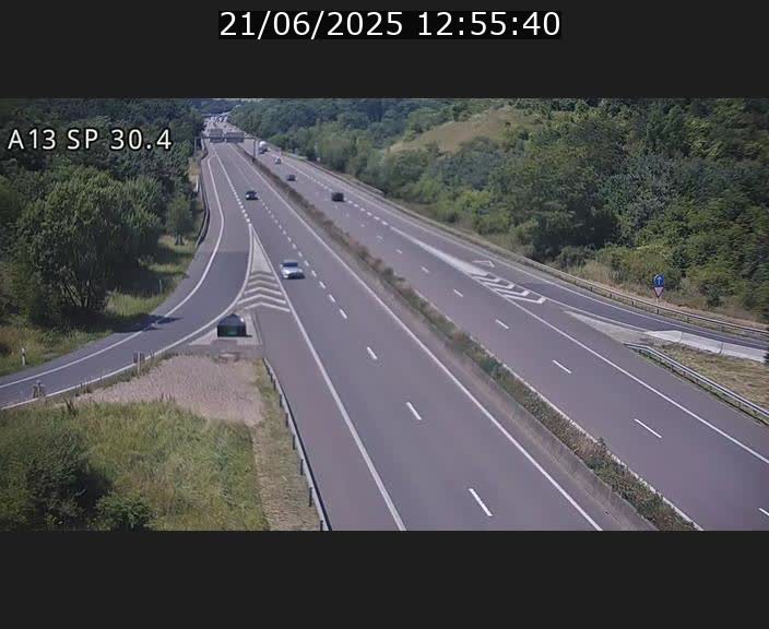 <h2>Traffic live webcam Luxembourg Altwies - A13 direction Luxembourg-ville - BK 30.4</h2>