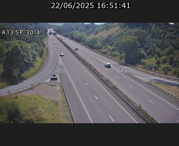 <h2>Traffic live webcam Luxembourg Altwies - A13 direction Luxembourg-ville - BK 30.4</h2>