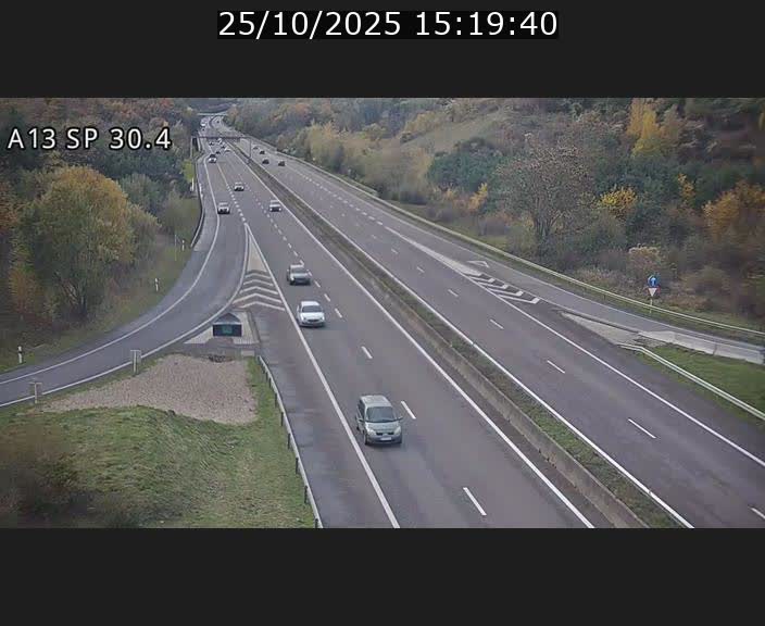 <h2>Traffic live webcam Luxembourg Altwies - A13 direction Luxembourg-ville - BK 30.4</h2>