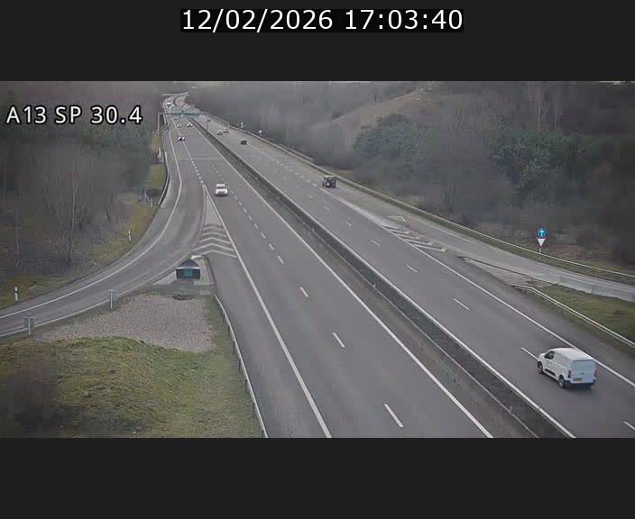 <h2>Traffic live webcam Luxembourg Altwies - A13 direction Luxembourg-ville - BK 30.4</h2>