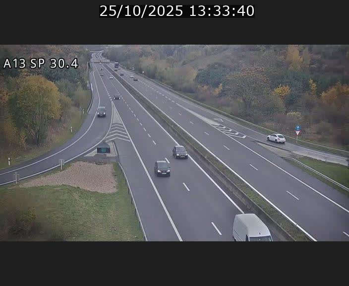 <h2>Traffic live webcam Luxembourg Altwies - A13 direction Luxembourg-ville - BK 30.4</h2>