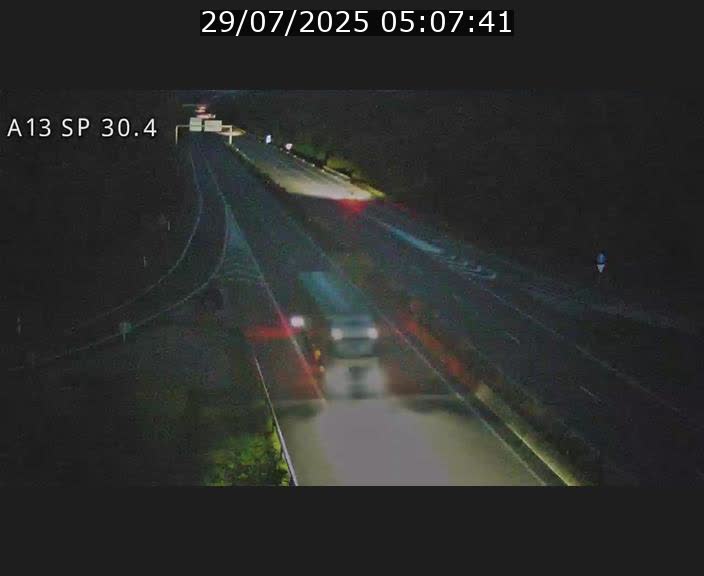 <h2>Traffic live webcam Luxembourg Altwies - A13 direction Luxembourg-ville - BK 30.4</h2>