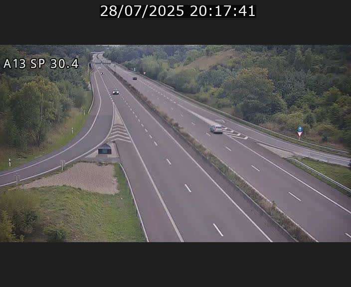 <h2>Traffic live webcam Luxembourg Altwies - A13 direction Luxembourg-ville - BK 30.4</h2>