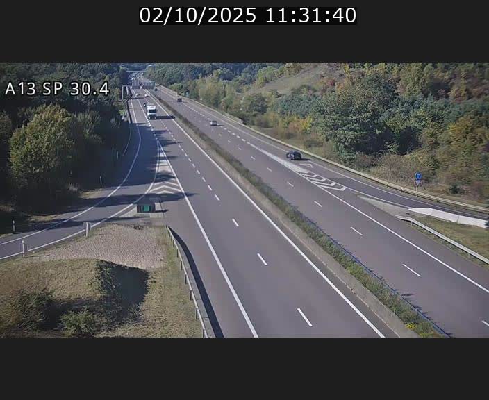 <h2>Traffic live webcam Luxembourg Altwies - A13 direction Luxembourg-ville - BK 30.4</h2>