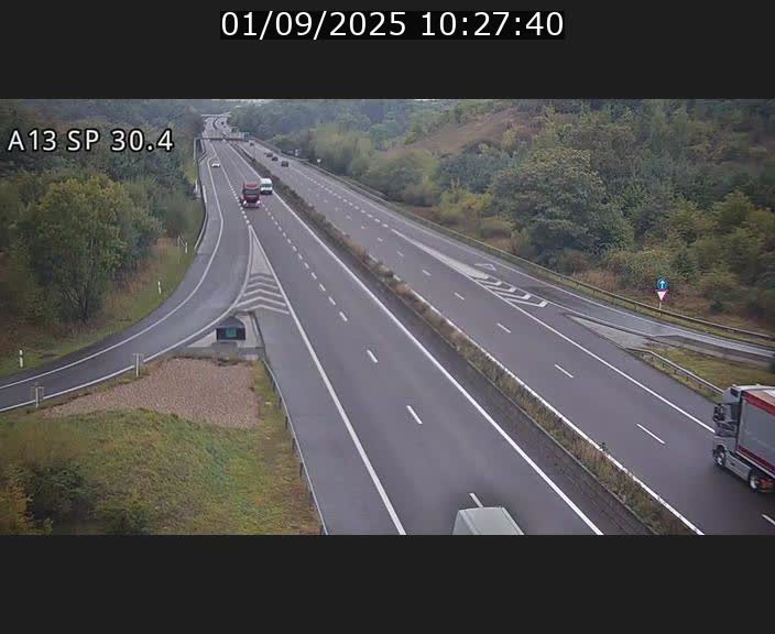<h2>Traffic live webcam Luxembourg Altwies - A13 direction Luxembourg-ville - BK 30.4</h2>