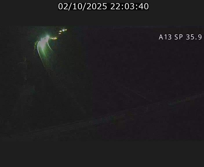 <h2>Webcam trafic sur A13 à l'entrée ouest du tunnel Markusbierg à Remerschen. Vue orientée vers Mondorf-les-Bains.</h2>