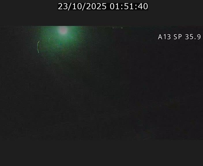 <h2>Webcam trafic sur A13 à l'entrée ouest du tunnel Markusbierg à Remerschen. Vue orientée vers Mondorf-les-Bains.</h2>