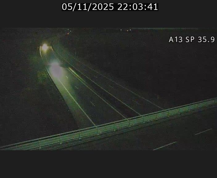 <h2>Webcam trafic sur A13 à l'entrée ouest du tunnel Markusbierg à Remerschen. Vue orientée vers Mondorf-les-Bains.</h2>
