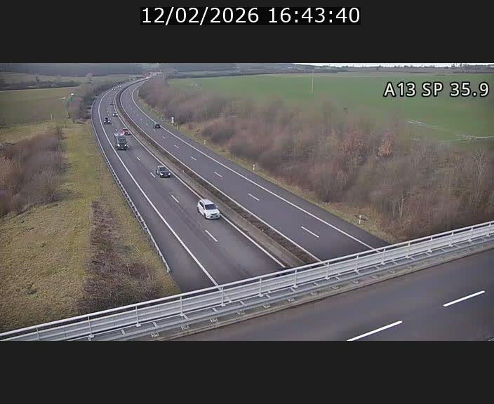 <h2>Webcam trafic sur A13 à l'entrée ouest du tunnel Markusbierg à Remerschen. Vue orientée vers Mondorf-les-Bains.</h2>