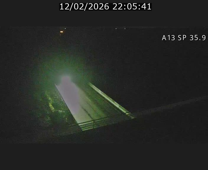 <h2>Webcam trafic sur A13 à l'entrée ouest du tunnel Markusbierg à Remerschen. Vue orientée vers Mondorf-les-Bains.</h2>