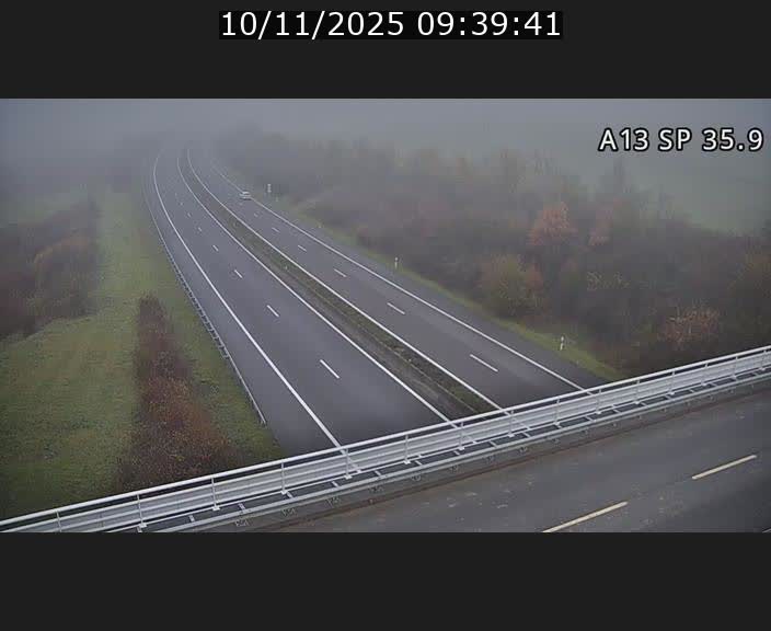 Webcam trafic sur A13 à l'entrée ouest du tunnel Markusbierg à Remerschen. Vue orientée vers Mondorf-les-Bains.
