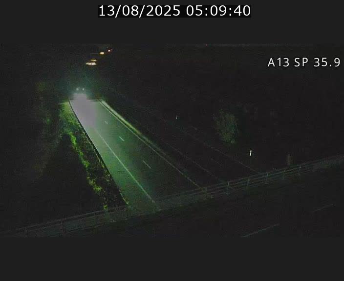 <h2>Webcam trafic sur A13 à l'entrée ouest du tunnel Markusbierg à Remerschen. Vue orientée vers Mondorf-les-Bains.</h2>