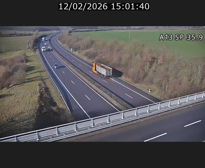 <h2>Webcam trafic sur A13 à l'entrée ouest du tunnel Markusbierg à Remerschen. Vue orientée vers Mondorf-les-Bains.</h2>