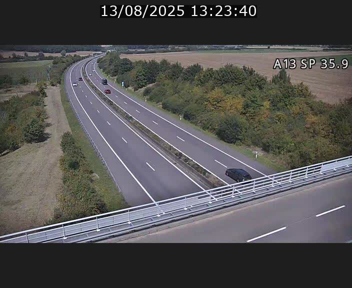 <h2>Webcam trafic sur A13 à l'entrée ouest du tunnel Markusbierg à Remerschen. Vue orientée vers Mondorf-les-Bains.</h2>