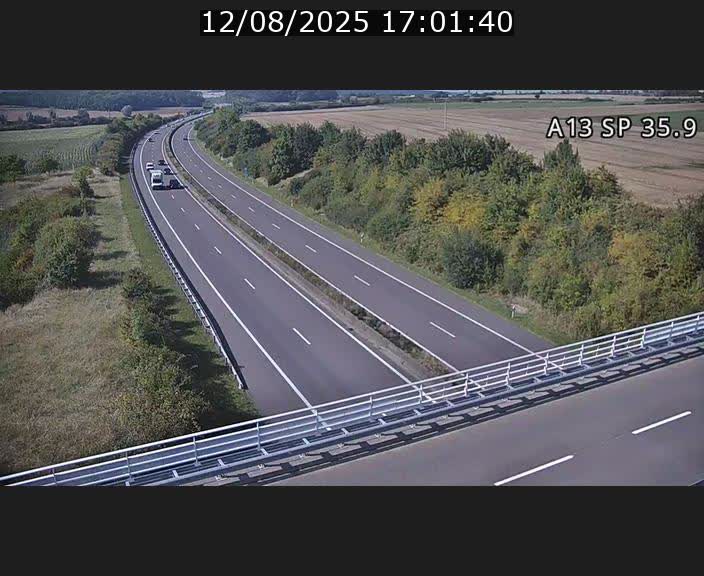 <h2>Webcam trafic sur A13 à l'entrée ouest du tunnel Markusbierg à Remerschen. Vue orientée vers Mondorf-les-Bains.</h2>
