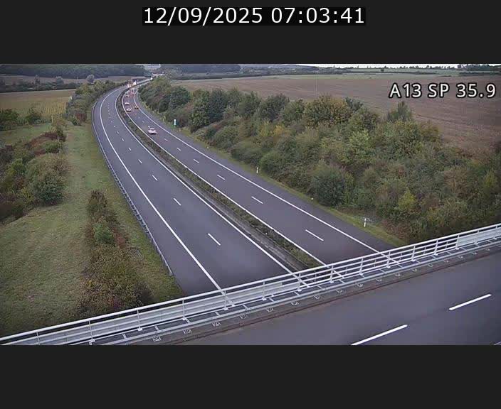 <h2>Webcam trafic sur A13 à l'entrée ouest du tunnel Markusbierg à Remerschen. Vue orientée vers Mondorf-les-Bains.</h2>