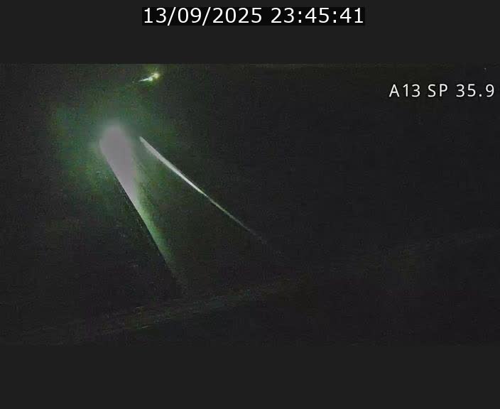 <h2>Webcam trafic sur A13 à l'entrée ouest du tunnel Markusbierg à Remerschen. Vue orientée vers Mondorf-les-Bains.</h2>