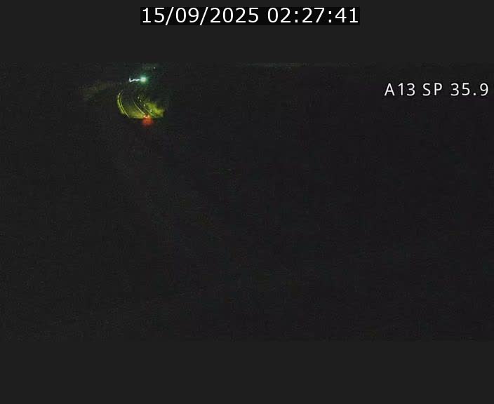 <h2>Webcam trafic sur A13 à l'entrée ouest du tunnel Markusbierg à Remerschen. Vue orientée vers Mondorf-les-Bains.</h2>