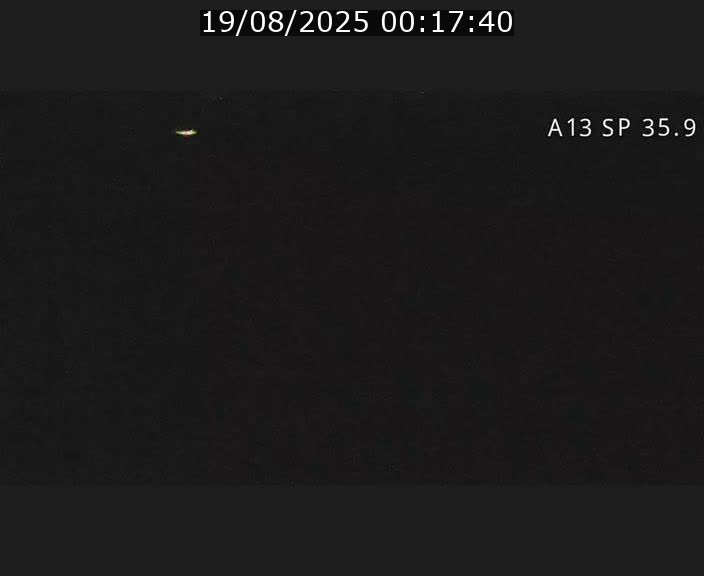 <h2>Webcam trafic sur A13 à l'entrée ouest du tunnel Markusbierg à Remerschen. Vue orientée vers Mondorf-les-Bains.</h2>