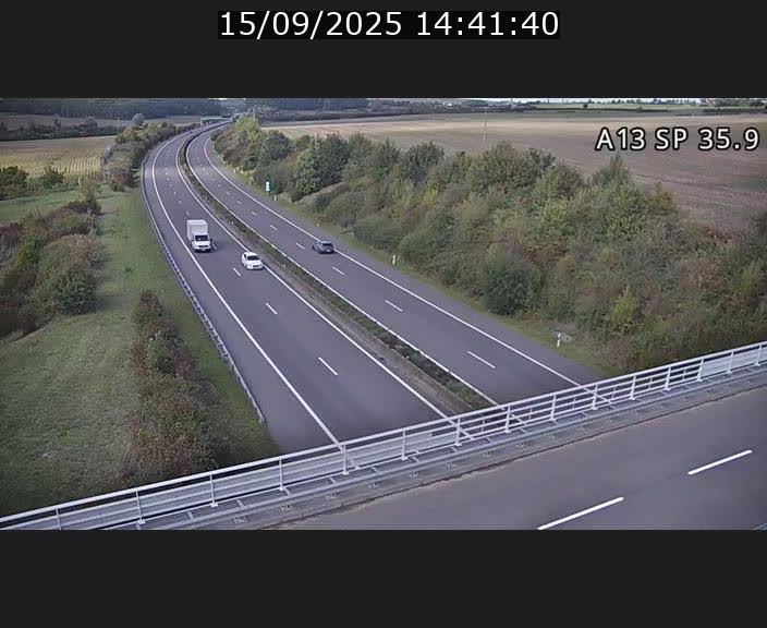 <h2>Webcam trafic sur A13 à l'entrée ouest du tunnel Markusbierg à Remerschen. Vue orientée vers Mondorf-les-Bains.</h2>
