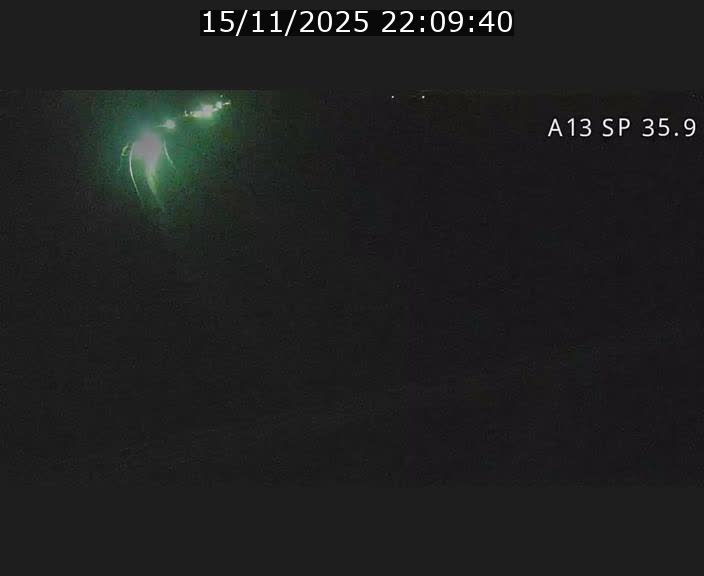 <h2>Webcam trafic sur A13 à l'entrée ouest du tunnel Markusbierg à Remerschen. Vue orientée vers Mondorf-les-Bains.</h2>