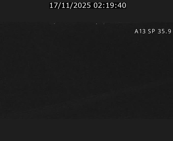 <h2>Webcam trafic sur A13 à l'entrée ouest du tunnel Markusbierg à Remerschen. Vue orientée vers Mondorf-les-Bains.</h2>