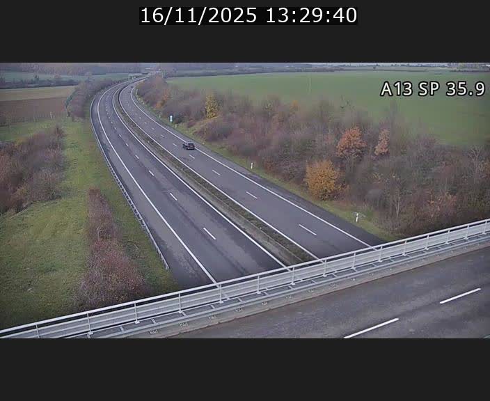 <h2>Webcam trafic sur A13 à l'entrée ouest du tunnel Markusbierg à Remerschen. Vue orientée vers Mondorf-les-Bains.</h2>