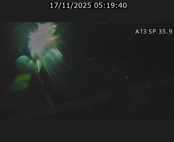 <h2>Webcam trafic sur A13 à l'entrée ouest du tunnel Markusbierg à Remerschen. Vue orientée vers Mondorf-les-Bains.</h2>