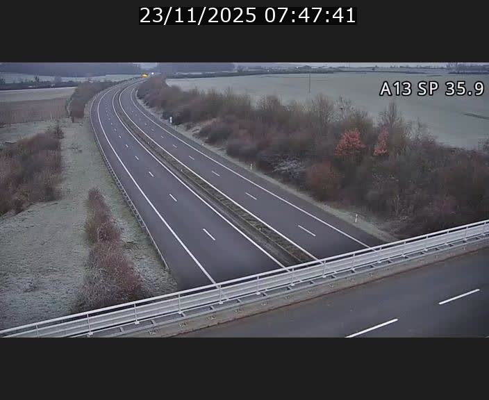 <h2>Webcam trafic sur A13 à l'entrée ouest du tunnel Markusbierg à Remerschen. Vue orientée vers Mondorf-les-Bains.</h2>