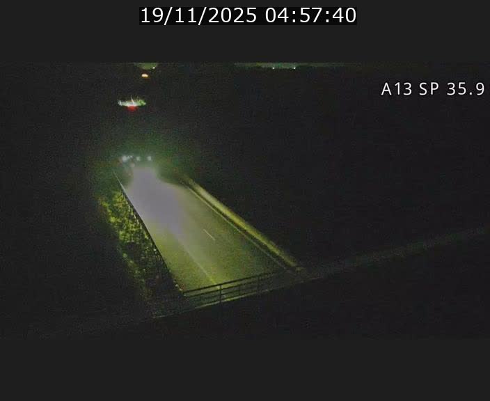 <h2>Webcam trafic sur A13 à l'entrée ouest du tunnel Markusbierg à Remerschen. Vue orientée vers Mondorf-les-Bains.</h2>