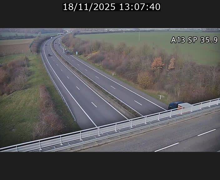 <h2>Webcam trafic sur A13 à l'entrée ouest du tunnel Markusbierg à Remerschen. Vue orientée vers Mondorf-les-Bains.</h2>