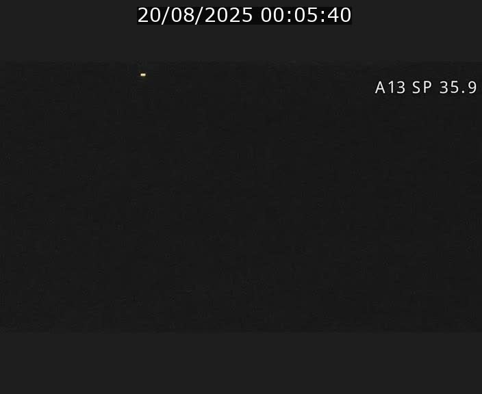 <h2>Webcam trafic sur A13 à l'entrée ouest du tunnel Markusbierg à Remerschen. Vue orientée vers Mondorf-les-Bains.</h2>