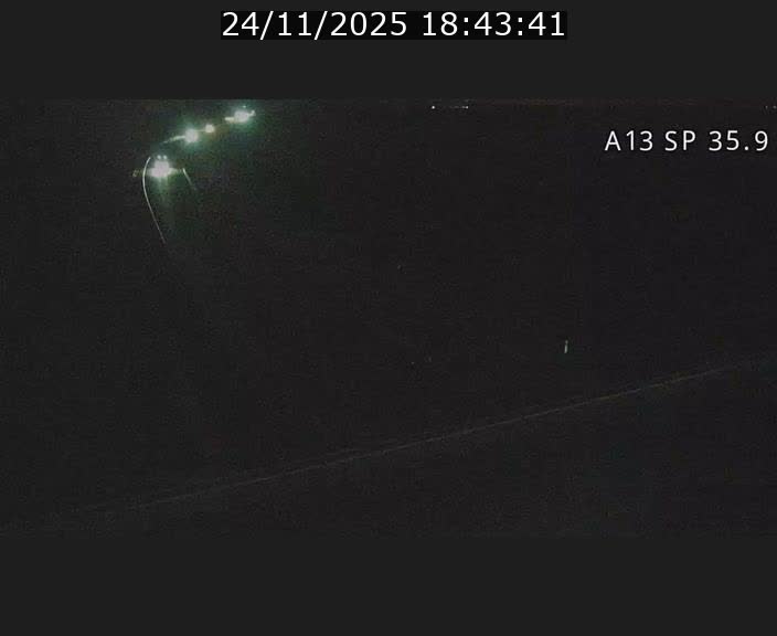 <h2>Webcam trafic sur A13 à l'entrée ouest du tunnel Markusbierg à Remerschen. Vue orientée vers Mondorf-les-Bains.</h2>