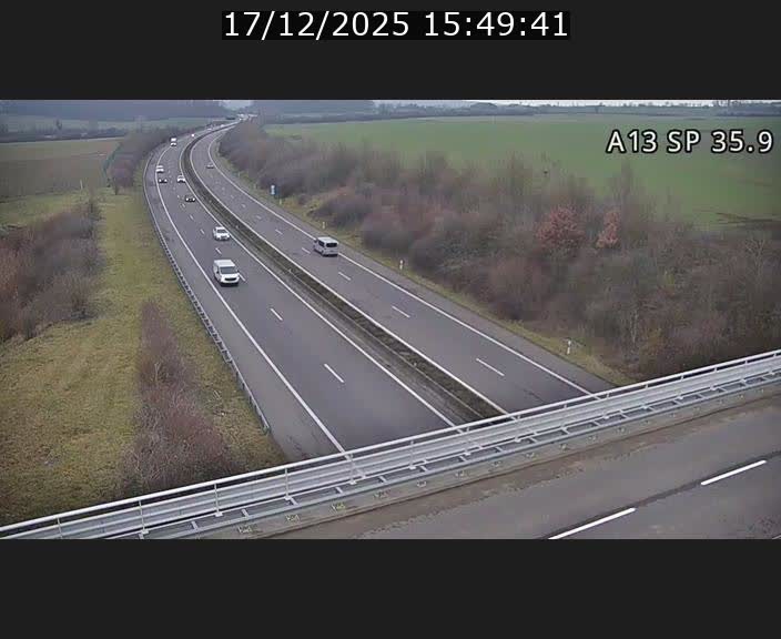 <h2>Webcam trafic sur A13 à l'entrée ouest du tunnel Markusbierg à Remerschen. Vue orientée vers Mondorf-les-Bains.</h2>