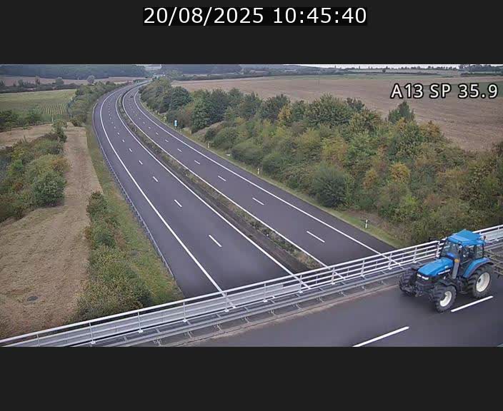 <h2>Webcam trafic sur A13 à l'entrée ouest du tunnel Markusbierg à Remerschen. Vue orientée vers Mondorf-les-Bains.</h2>