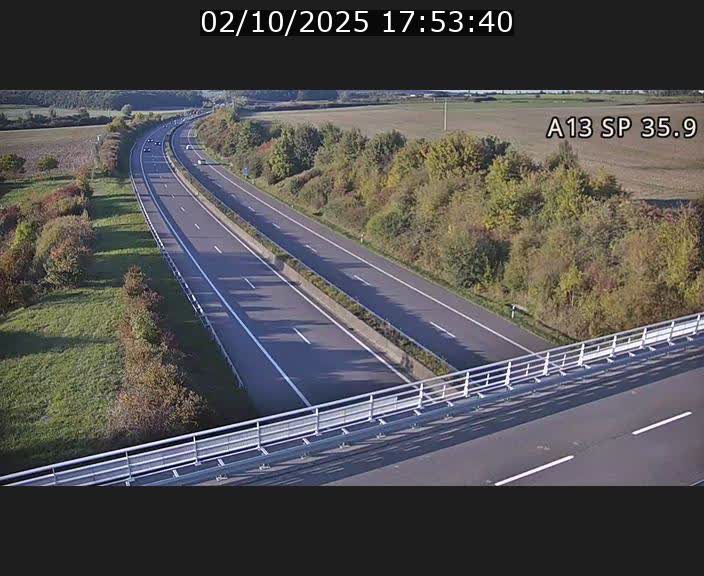 <h2>Webcam trafic sur A13 à l'entrée ouest du tunnel Markusbierg à Remerschen. Vue orientée vers Mondorf-les-Bains.</h2>
