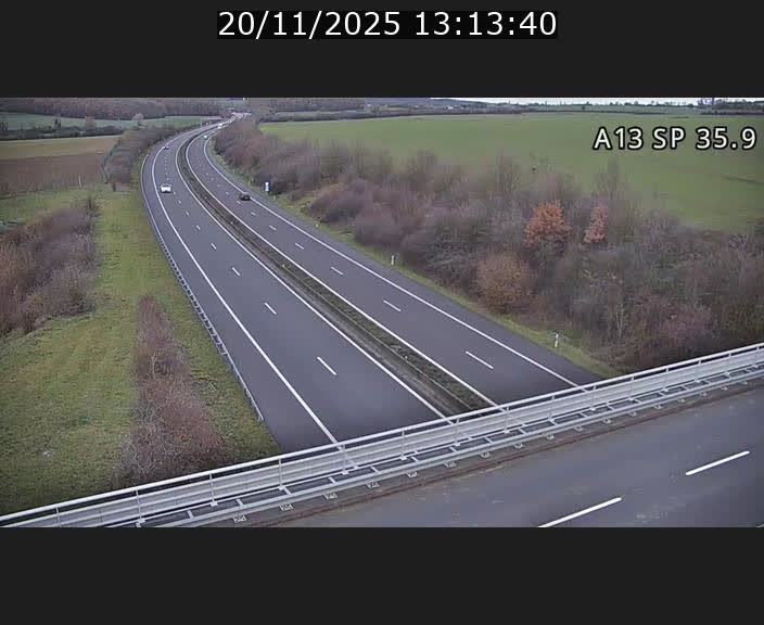 <h2>Webcam trafic sur A13 à l'entrée ouest du tunnel Markusbierg à Remerschen. Vue orientée vers Mondorf-les-Bains.</h2>