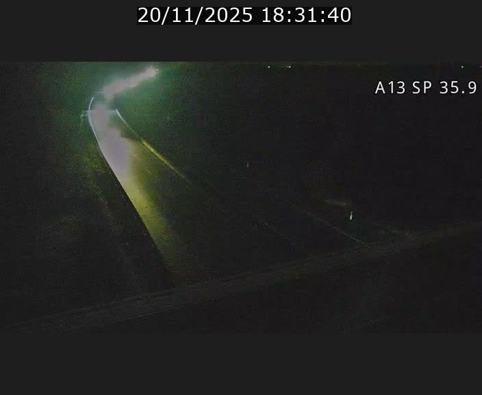 <h2>Webcam trafic sur A13 à l'entrée ouest du tunnel Markusbierg à Remerschen. Vue orientée vers Mondorf-les-Bains.</h2>
