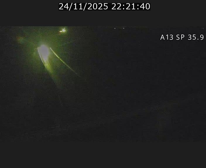 <h2>Webcam trafic sur A13 à l'entrée ouest du tunnel Markusbierg à Remerschen. Vue orientée vers Mondorf-les-Bains.</h2>