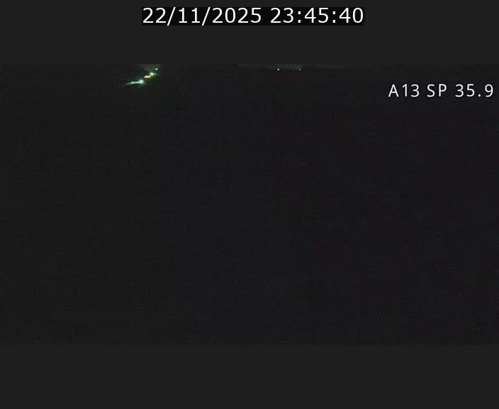 <h2>Webcam trafic sur A13 à l'entrée ouest du tunnel Markusbierg à Remerschen. Vue orientée vers Mondorf-les-Bains.</h2>