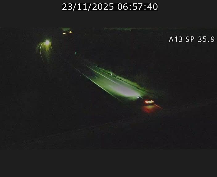 <h2>Webcam trafic sur A13 à l'entrée ouest du tunnel Markusbierg à Remerschen. Vue orientée vers Mondorf-les-Bains.</h2>